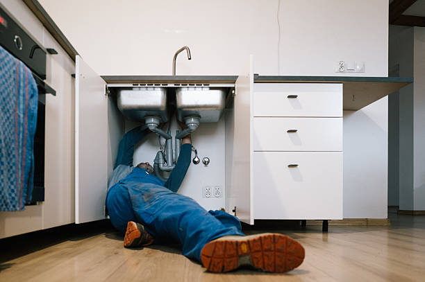 Professional Plumbing technician working in Broomall, PA